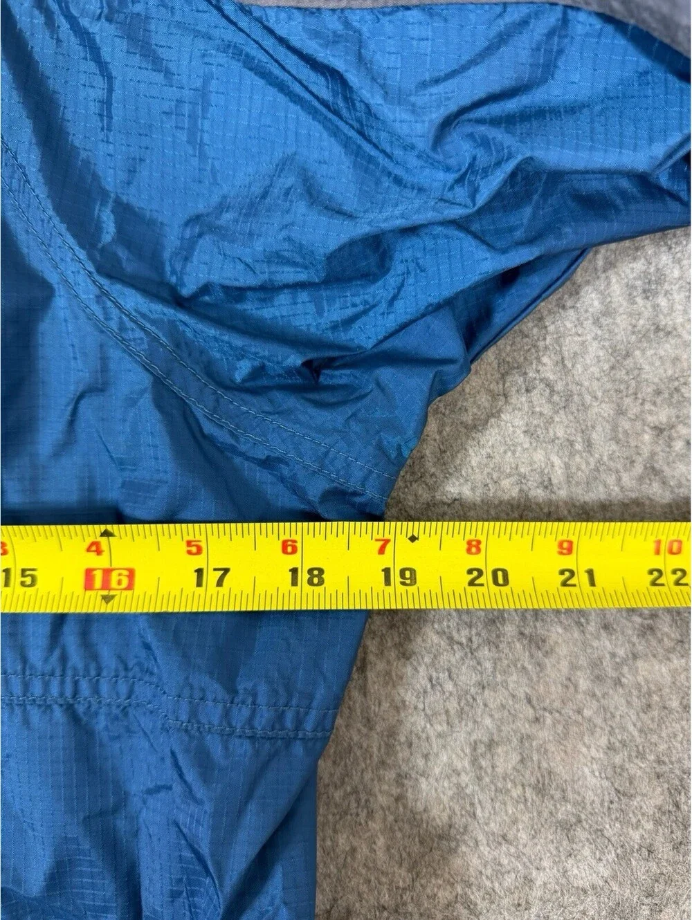 The North Face Goretex Jacket Mens Small Activent Blue Hiking Outdoor Gorpcore